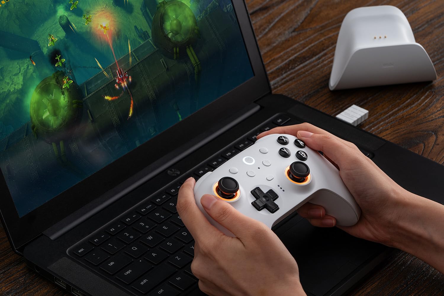 Mando 8BITDO Ultimate 2 Bluetooth para PC, Switch 1 y 2 Blanco - Bitx Chile