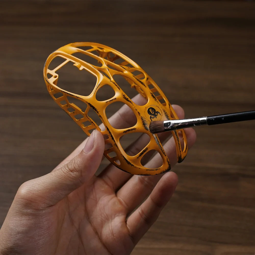Mouse Gamer Gravastar Mercury X Pro Edición Especial Battle Worn-Yellow